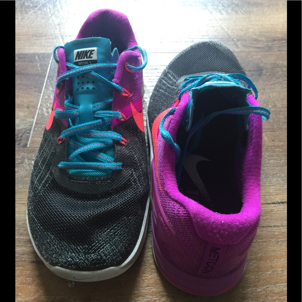 Women’s Size 8 Nike Metcons